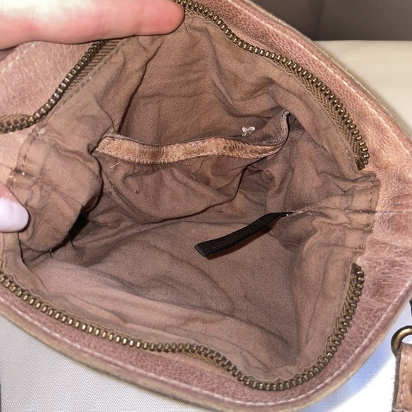 ART-N-VINTAGE ANV LEATHER CROSSBODY BAG HANDBAG PURSE HAND CRAFTED & STITCHED - Picture 10 of 13